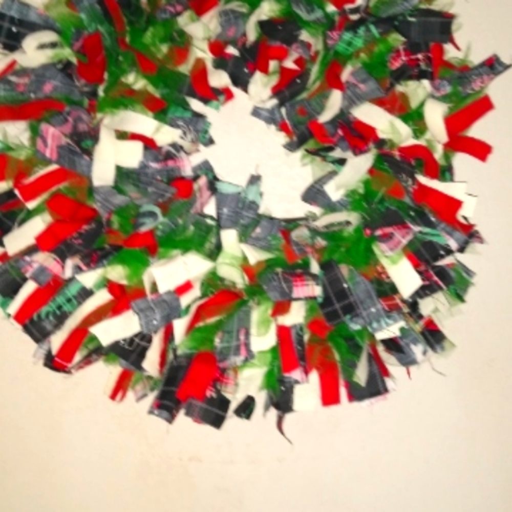 #42 Reindeer Round Fabric Wreath